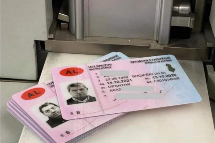 WhatsApp +16465806302, Blini patentë shoferi të regjistruar. NEBOSH. darkwebdocuments.net. Blini euro që nuk dallohen (100% autentike në dukje).